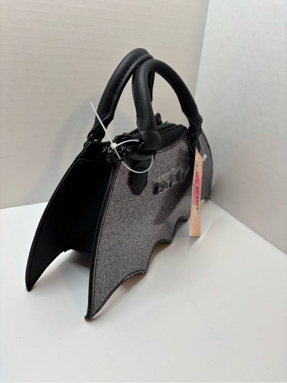 Luv Betsey Johnson sparkle Batwing Top-Handle crossbody purse Silver/Black - Picture 2 of 4